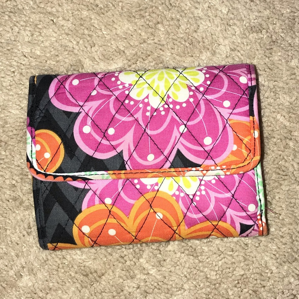 vera bradley wallet